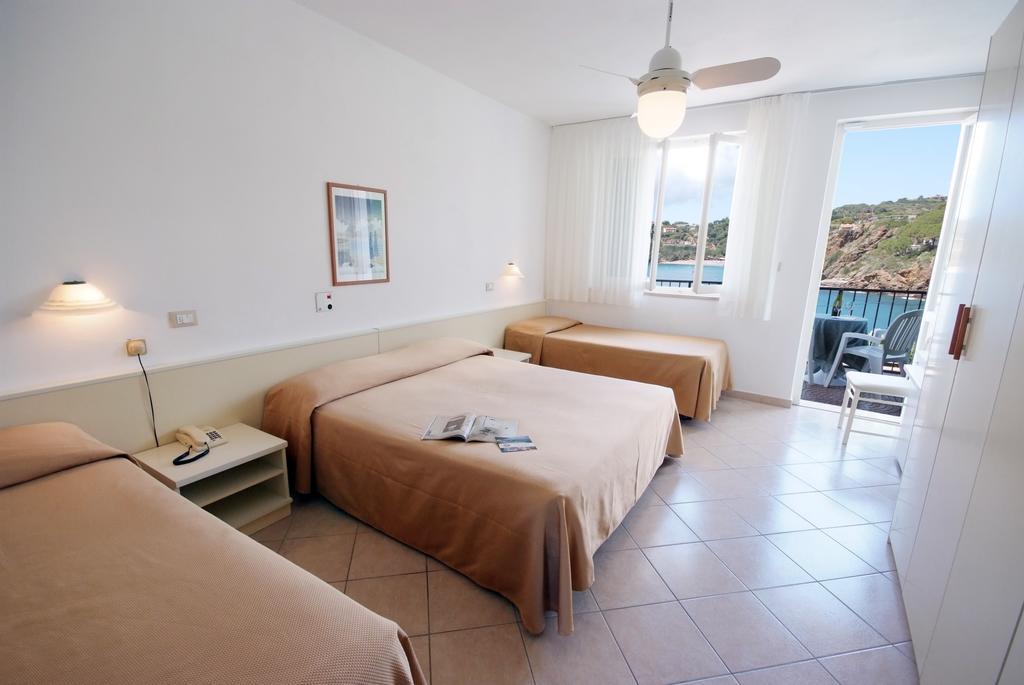 Hotel Dino Capoliveri  Εξωτερικό φωτογραφία