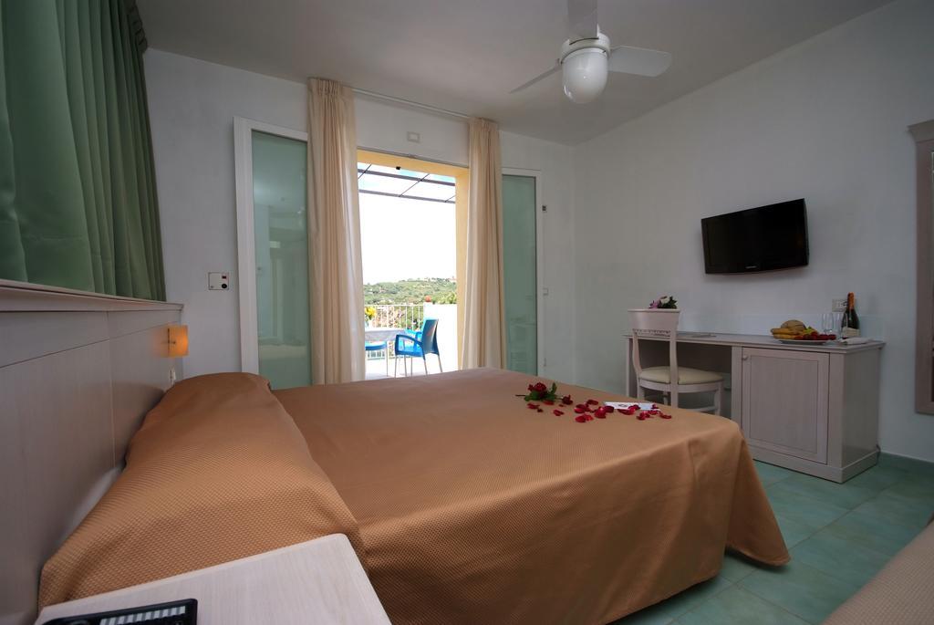 Hotel Dino Capoliveri  Εξωτερικό φωτογραφία